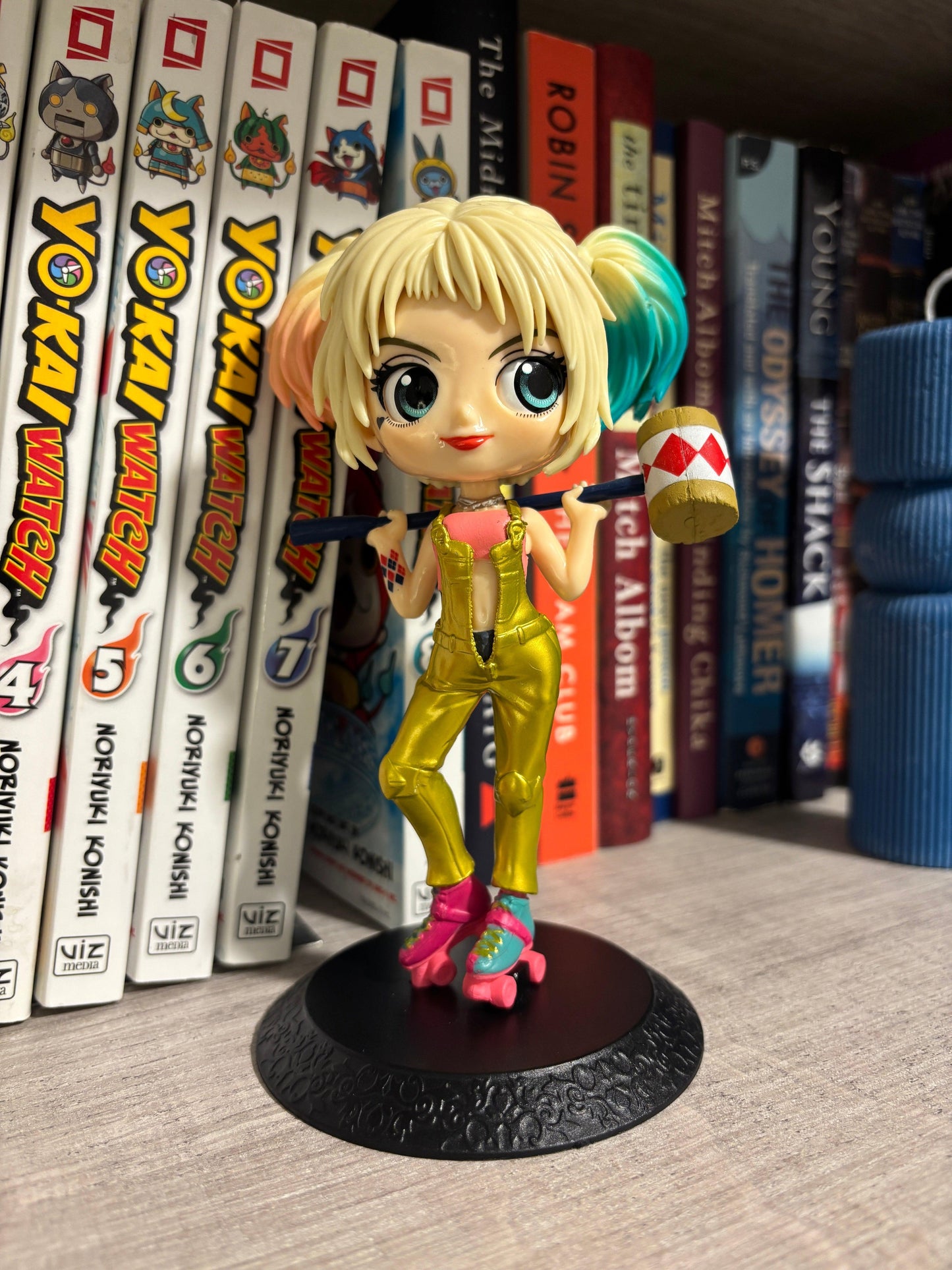 Harley Quinn with Roller Qposket - Visions of Vertigo