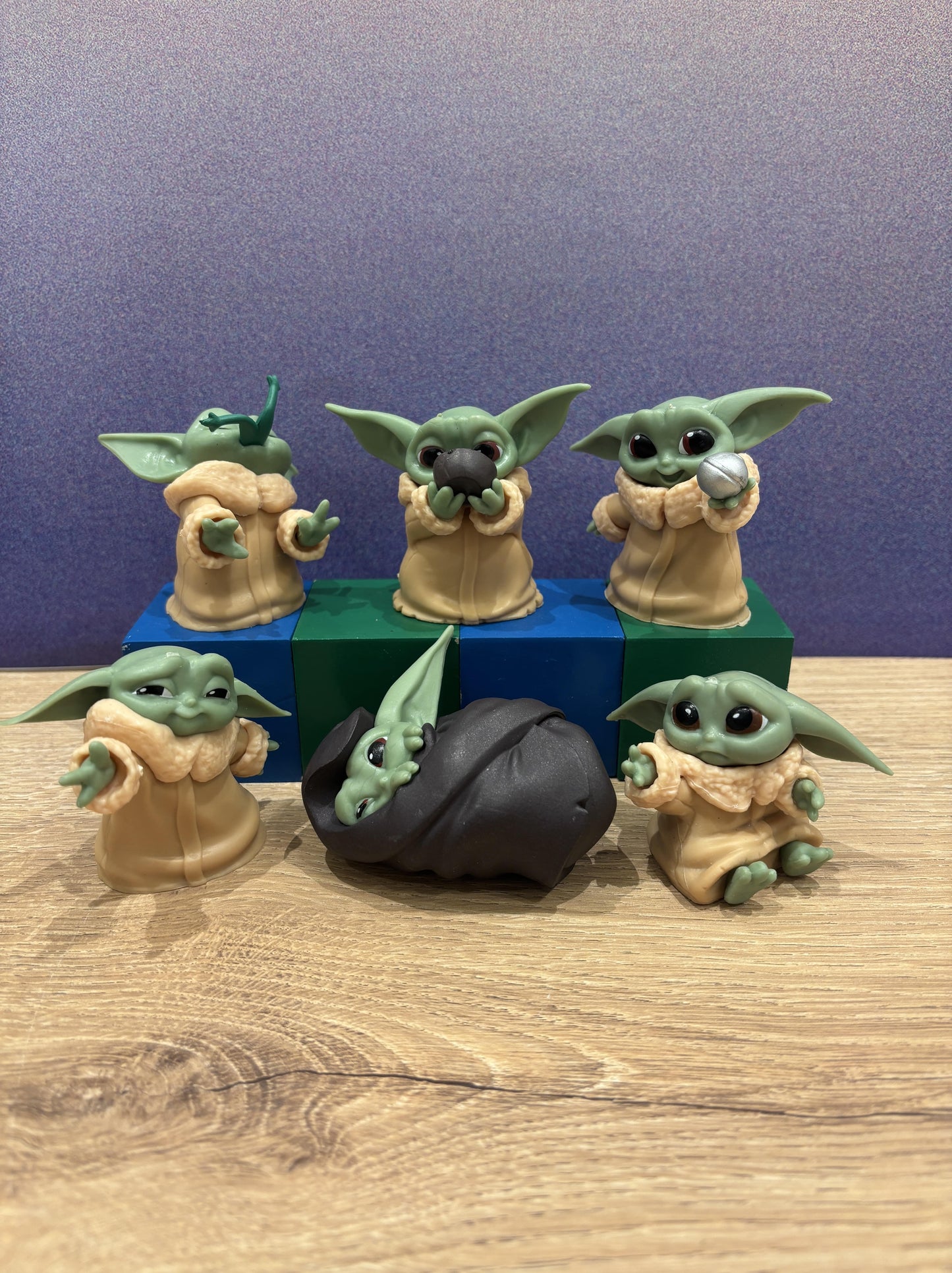 Baby Yoda Minis 1