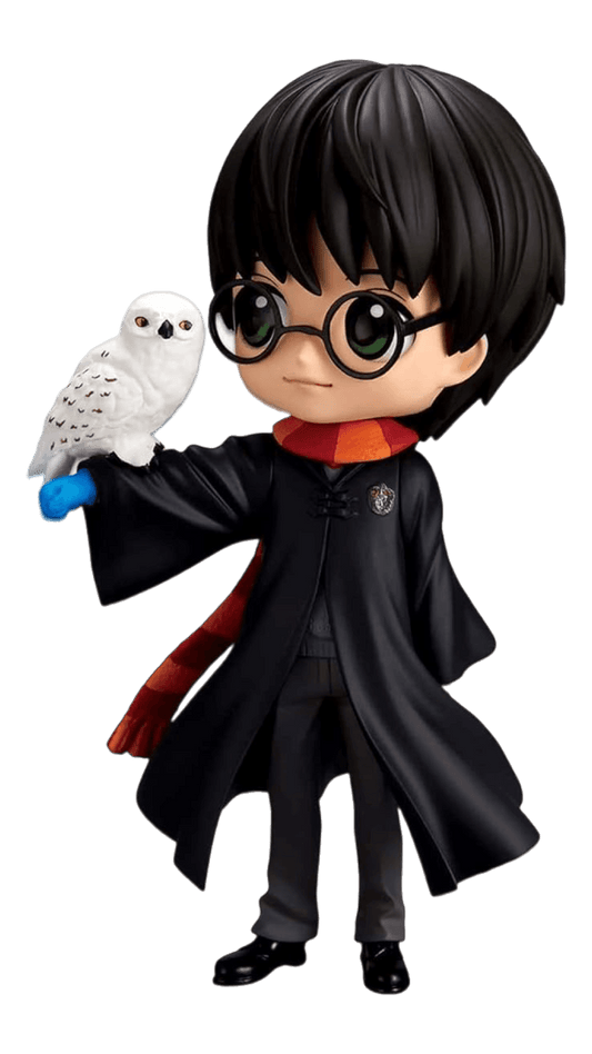 Harry Potter with Hedwig Qposket - Visions of Vertigo