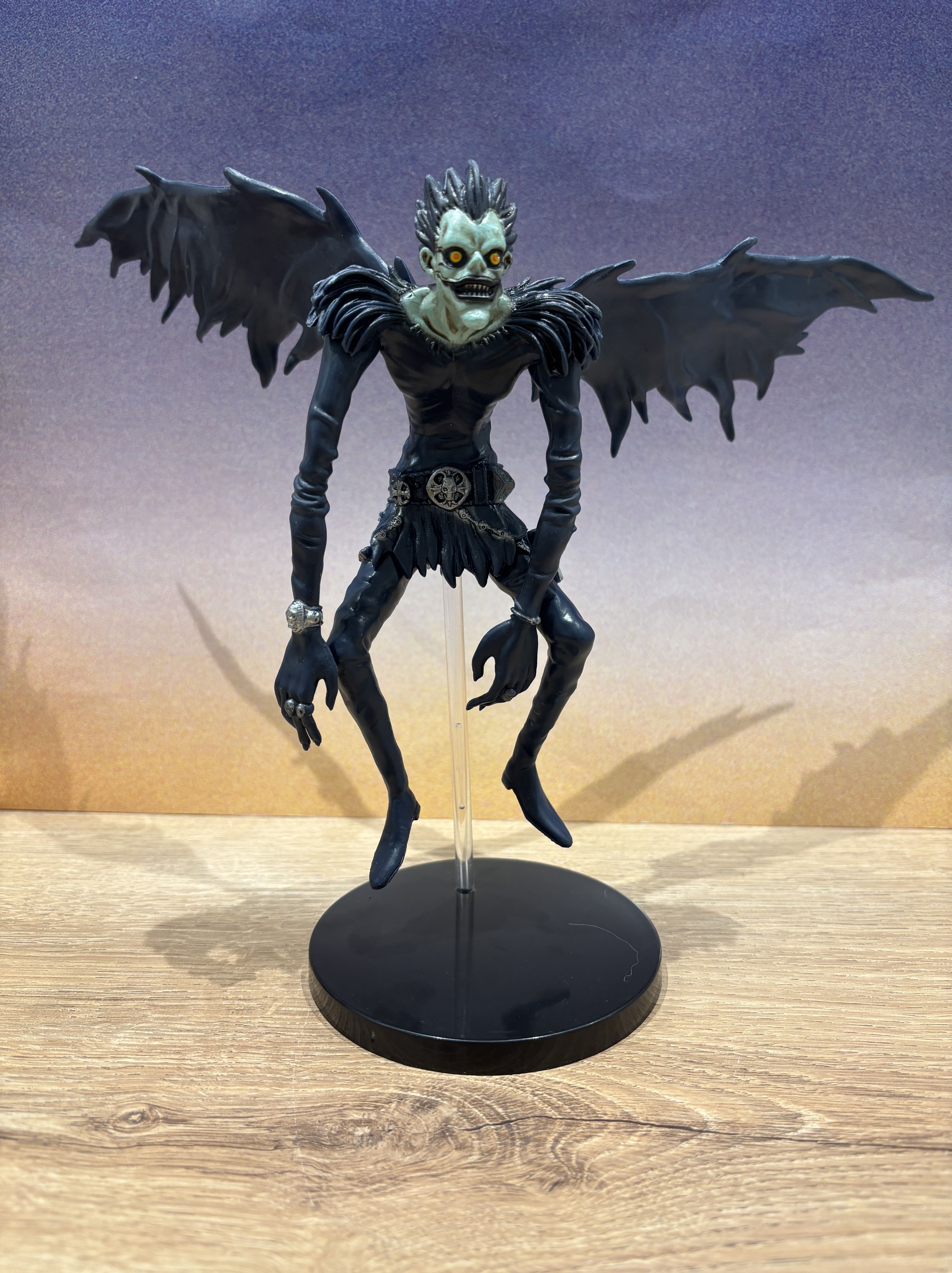 Death Note - XL Ryuk Figurine - 21cm Tall – Visions of Vertigo